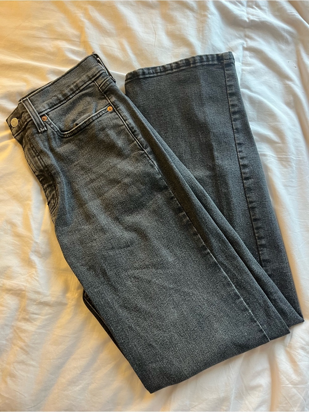 Levi's Straight Leg Jeans in Dark Charcoal